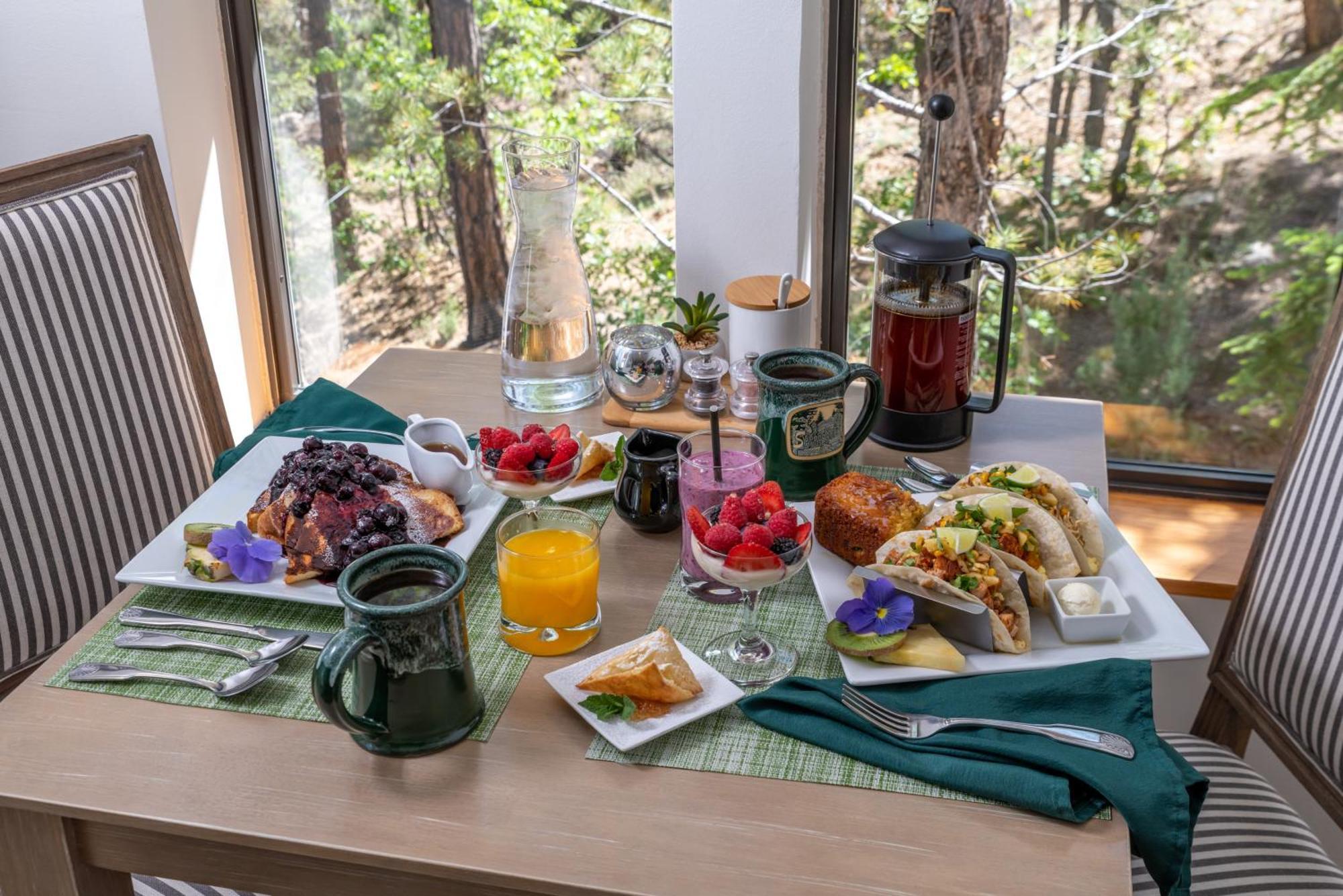 Sheridan House Inn- Adult Only Accommodation วิลเลียมส์ ภายนอก รูปภาพ